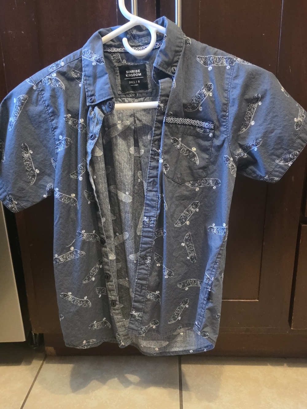 Boy's Sunrise Kingdom Size Small/8 Short-Sleeve Skateboard Print Shirt - Blue